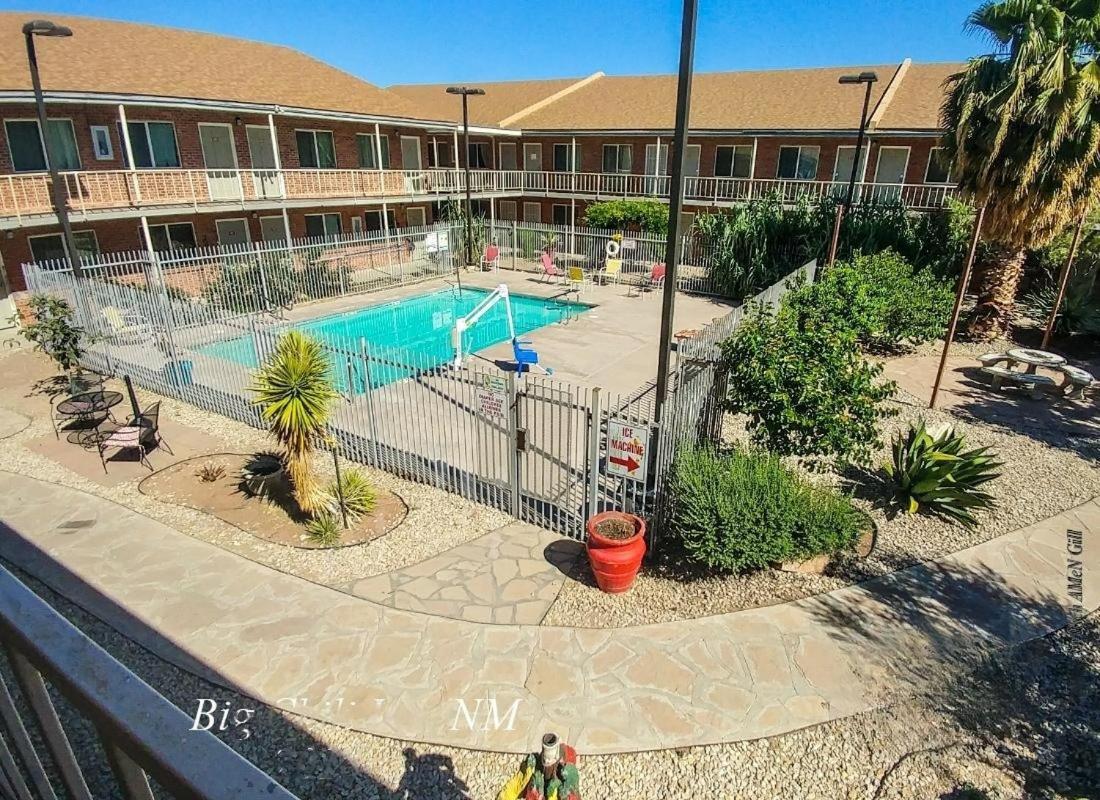 Big Chile Inn & Suites Las Cruces Eksteriør bilde