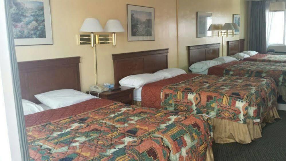 Big Chile Inn & Suites Las Cruces Eksteriør bilde