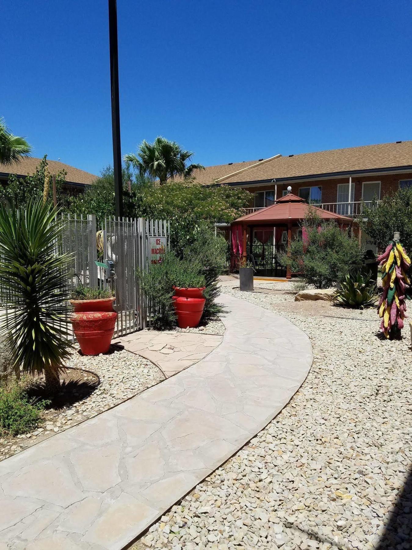 Big Chile Inn & Suites Las Cruces Eksteriør bilde